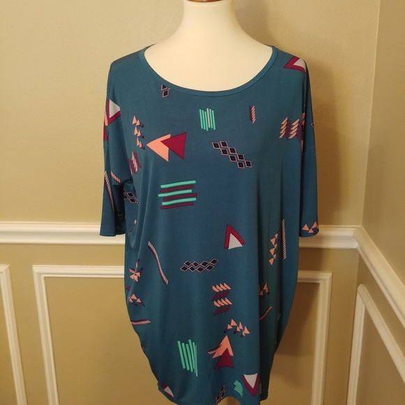 LuLaRoe stretchy shirt. Sz. Small - Picture 5 of 6